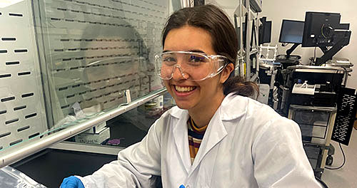 Kiana Martin in laboratory